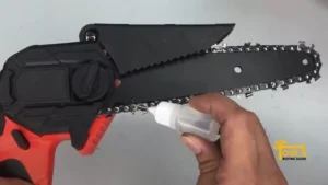 how to oil a mini chainsaw in 3 easy steps