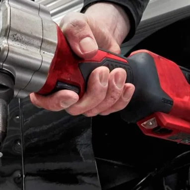 How to Use a Rivet Gun Safely and Effectively?